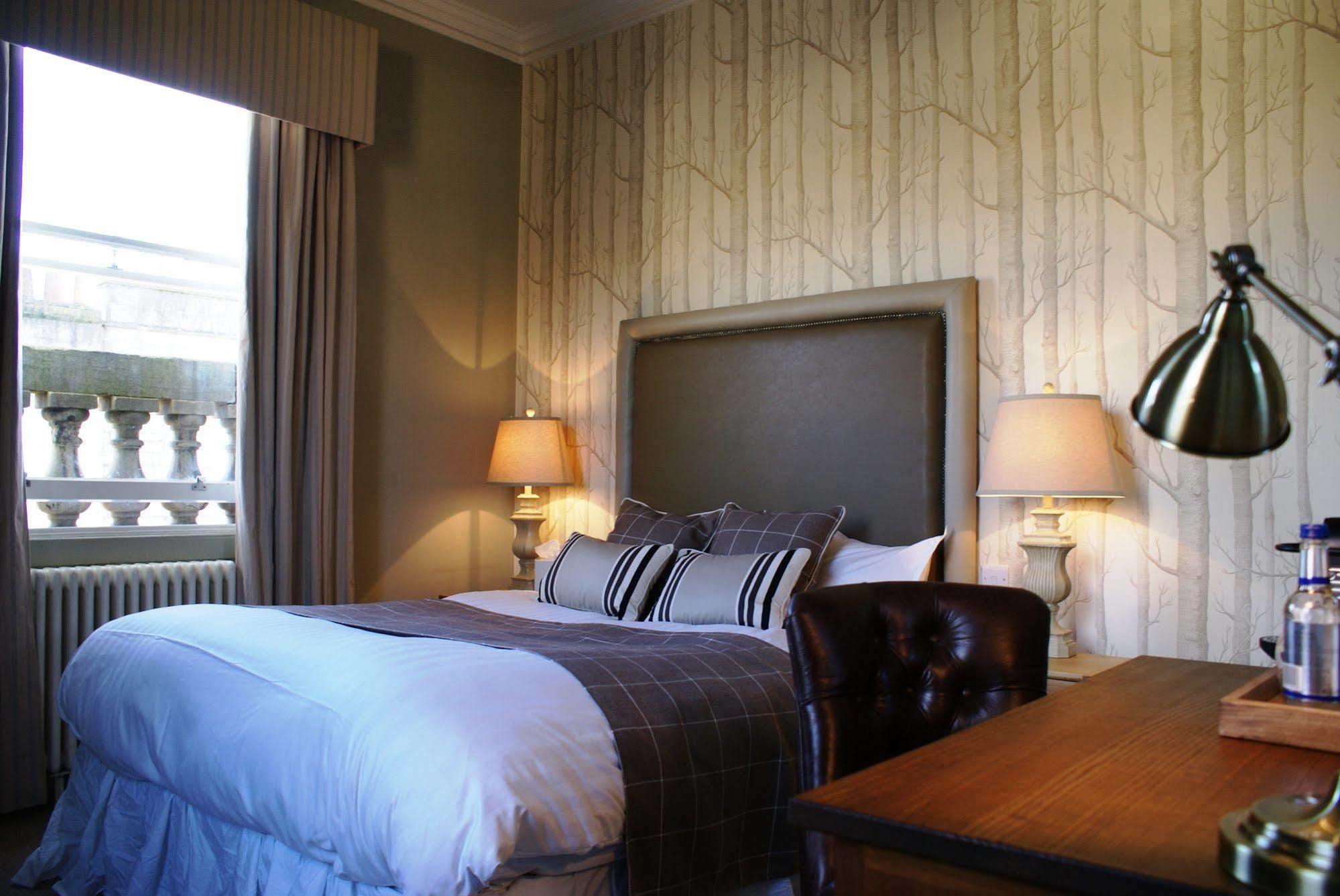 Loch Fyne Hotel And Restaurant Бат Екстериор снимка